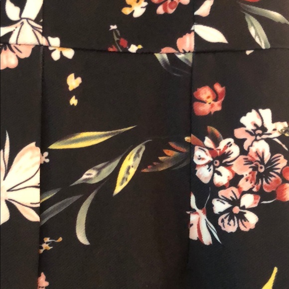 Kendall and Kylie navy romper— never worn!!! - Picture 2 of 4